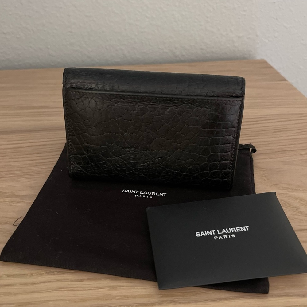 Yves Saint Laurent Cassandra Croc Embossed YSL Small Flap Wallet - Black Silver - Picture 5 of 7